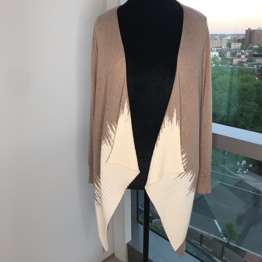 Leo & Nicole Open Cardigan